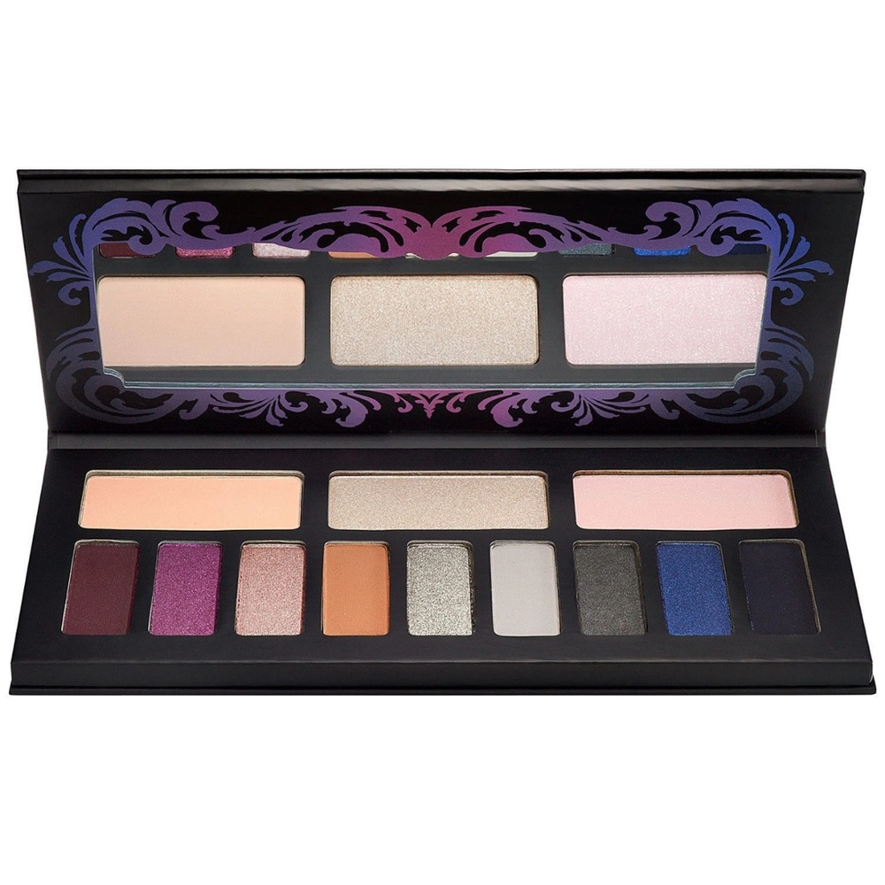Multi-Color‎ Eyeshadow Palette